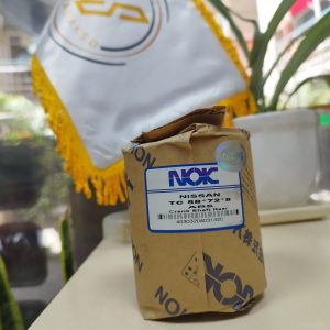کاسه نمد چرخ جلو ABS نیسان وانت NOK